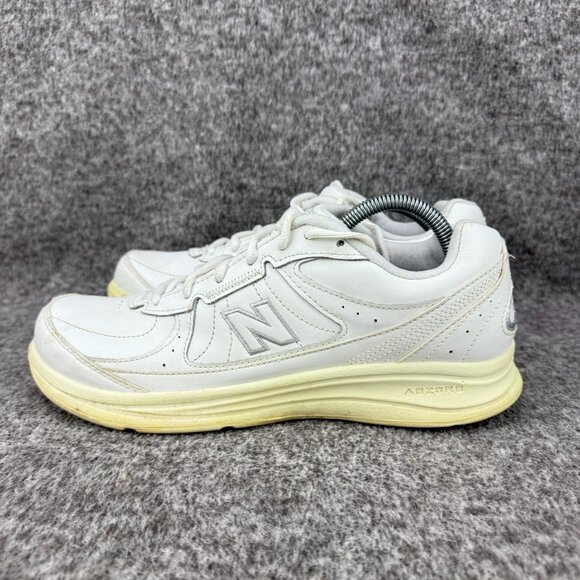 ✅ Womens 11-2A New Balance 577 White Walking Shoes Made USA Leather Upper DSL-2 - Picture 9 of 13